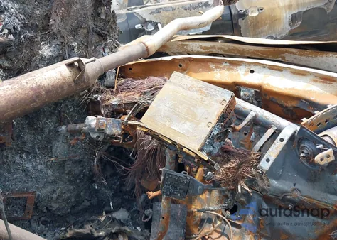 2003 Lexus Es 300 из США, поврежденный, VIN JTHBF30G830119956